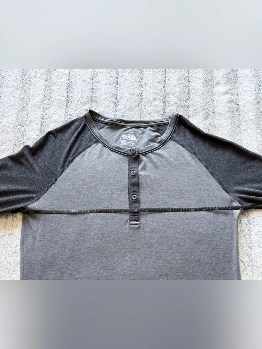 The North Face Women’s Long-Sleeve